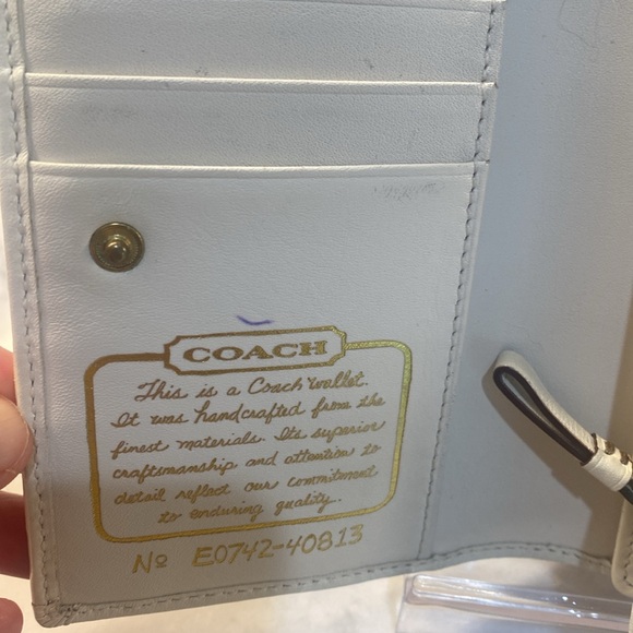 Coach Monogram Wallet in an Excellent Condition - Picture 6 of 11